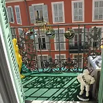 APPARTEMENT NICE le PORT