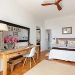 Unique sea view apartment, center, 100m2