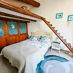 Apartment St Joseph - Great Flat - Old Town For 4 Nice
