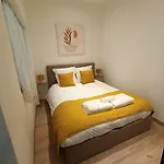 Cocooning Atmosphere Old Nice