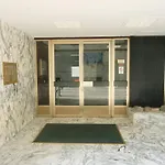 Luxury Sea Front Condo Milord