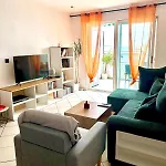 Apartment A Charming Corner On The Promenade Des Anglais Nice