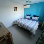 Chambre Et Sdb Privee Villa Piscine Jaccuzzi Vue Mer
