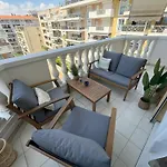 Elegant Apartment With Sea View And Swimming Pool