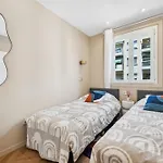 Luxueux, Spacieux Et Equipe A 5 Min Du Port Apartment Nice