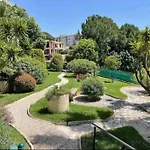 Magnificent 3 Rooms-Sea View-Terrace-Pool