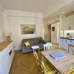 Nice Hypercentre- Joli 2Pieces