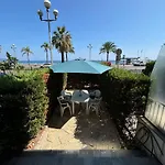 Rez-De-Jardin Sur La Promenade Des Anglais