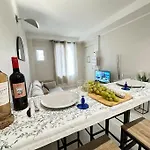 Appartement Calme - 2 Chambres - Proche Promenade
