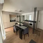 Apartment Confortable Et Cosy Sur Le Port De Nice
