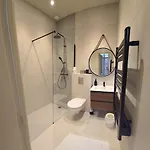 Apartment Place Magenta Nice