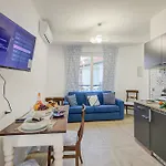 Paganini Center - Happy Apartment
