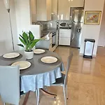 Lumineux Vue Mer, Piscine Et Tennis *