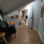 Apartment Charming Flat - Port