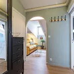 Charming Flat - Port *