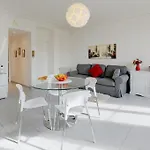 Sunny Corner Apartment Nice
