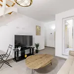 Apartment 1 Bdr Duplex Downtown - Ac Nice