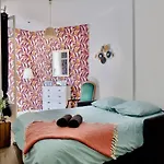 Apartment With Big Terrace Full Center With Air Conditioning