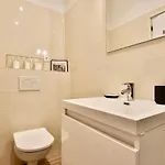 With Big Terrace Full Center With Air Conditioning * Nice