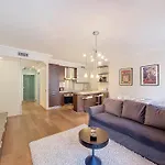 Apartment Nestor&Jeeves - California - Central - Very Close Sea