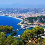 3P 72M2 Climatise Vue Exceptionnelle Cathedrale St Nicolas Et Mer