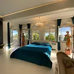 Villa avec piscine, Nice Centre