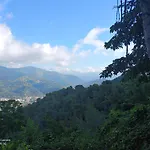 Grand At Don Quijote Chalet Nice