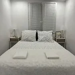 Appartement 3 pièces, dans résidence privée sécurisée et parking gratuit,a 9 min centre ville
