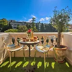- Little With Sunny Terrace *