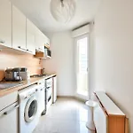 2p Balcon Vue Yourhosthelper 2 Mins De La Apartment *