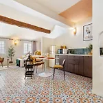 Renting - - Authentic Loft Old Rooftop View & Charm Apartment *
