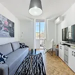 3 Air-Conditioned Rooms With Unobstructed View