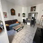 Centre De *