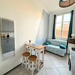 Port - Charmant Studio