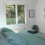 Appartement En Rez De Jardin Dans Villa A Nice