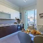 My Casa - Victor Hugo - Beautiful - View Over Garden Apartment *