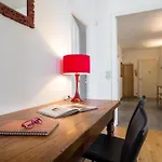 Etats Unis 892 - Spacious Flat On Sea Front Wac
