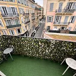 Hype-center Balcony 3br Ac Near Tram For6 Guests Apartment *