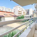 Cozy 2P Port De Nice Garage
