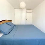 Apartment Spacious 2 Bedrooms With Parking To Port Of