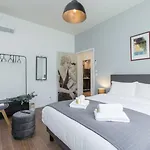 Apartment Extra Spacious 5 Min Walk To Sea & Tram *