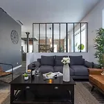 Extra Spacious 5 Min Walk To Sea & Tram