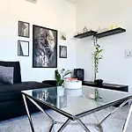 Floor With Sea View, Clim And Veranda * Nice