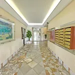 Promenade Holiday - Rocamare Promenade