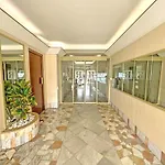 Promenade Holiday - Rocamare Promenade