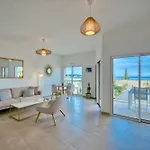 Unique A Vue Imprenable Apartment