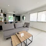Spacious, Quiet Apartment Nice
