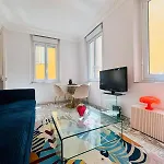 Centre Ville-vieille Ville-promenade Des *