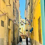 Centre Ville-vieille Ville-promenade Des Apartment *