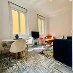 Centre Ville-vieille Ville-promenade Des Apartment *